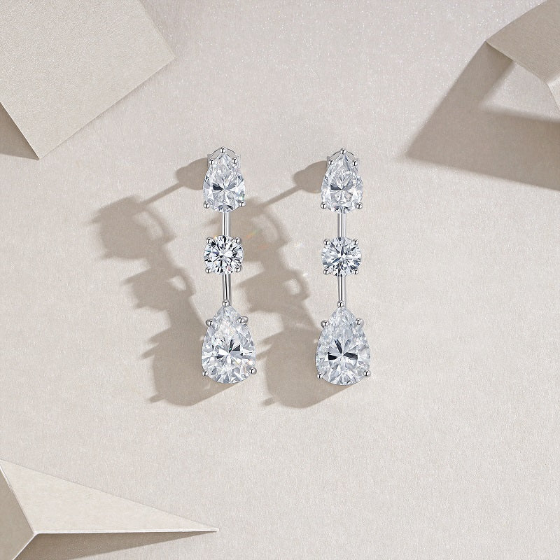 Top-quality Moissanite Luxury And Fashionable Light Luxury Jewelry Silver Stud Earrings S925 Silver Plated Platinum