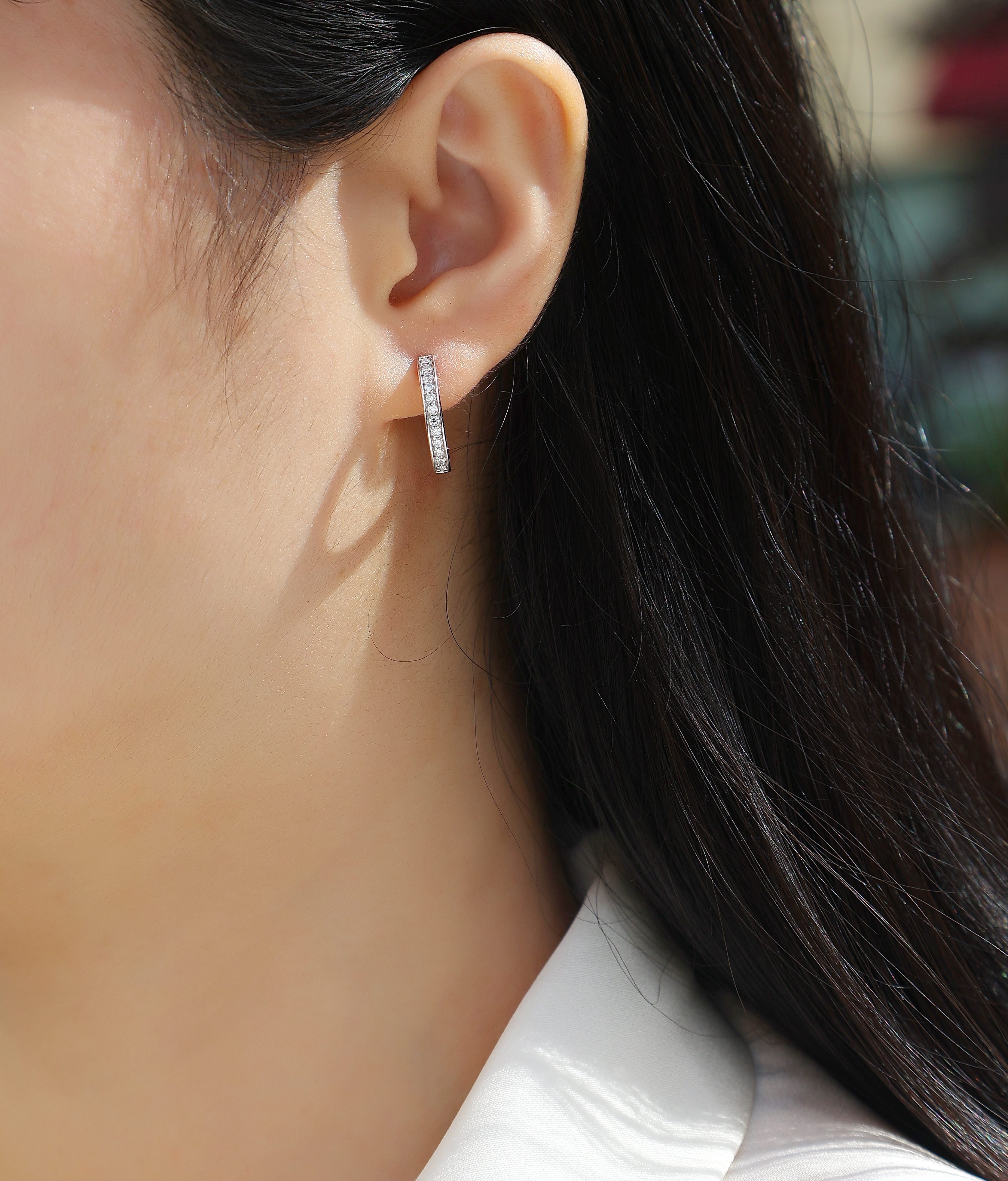 Morning Dew - Earrings Set With Top-quality Moissanite S925, Silver And Platinum-plated Stud Earrings, A Fashionable And Trendy Accessory That Can Be Tested With A Diamond Pen