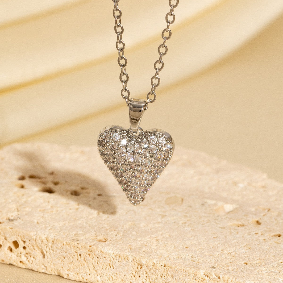Light-luxury Vintage Micro-pave Zircon Heart Sweater Chain