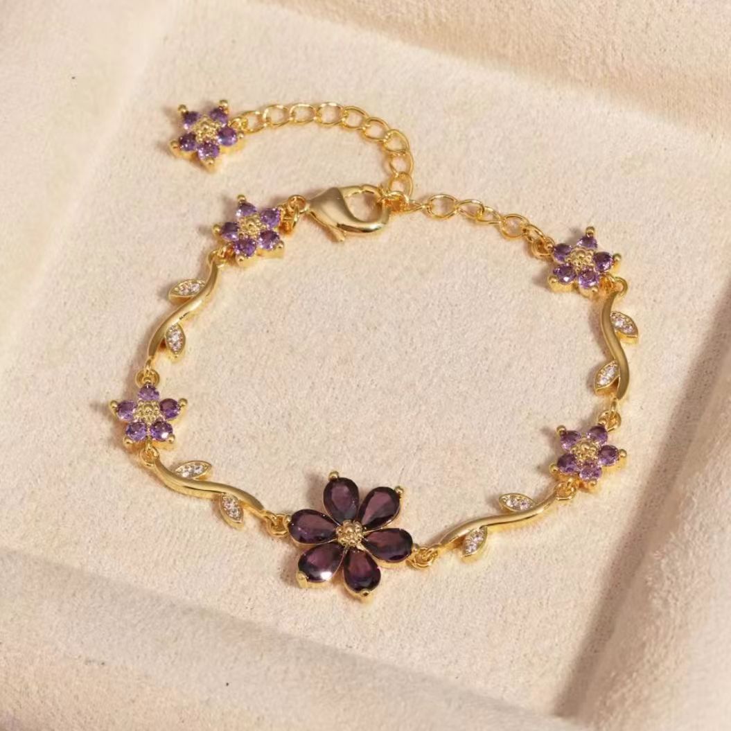 Copper Bracelet With Zirconia-Inlaid Heart-Shaped Flower And Butterfly Design