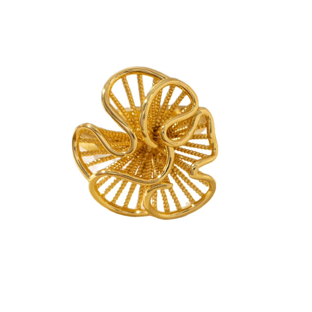 Ring With A High-end Metallic Finish