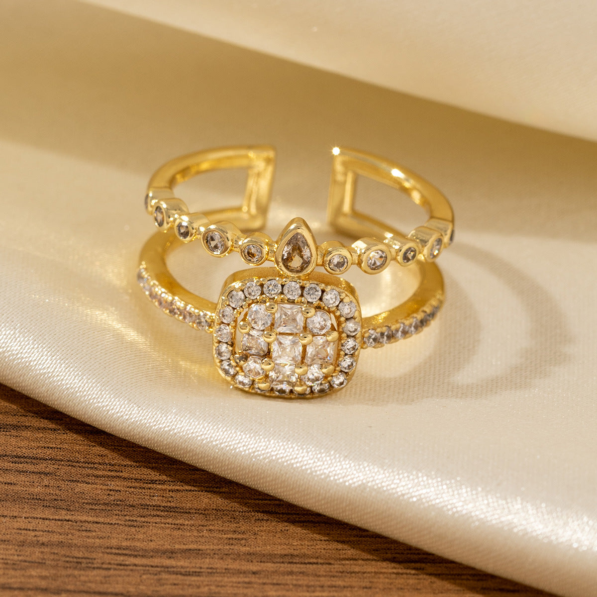 Luxury High-end Sunflower Ring Adorned With Diamonds