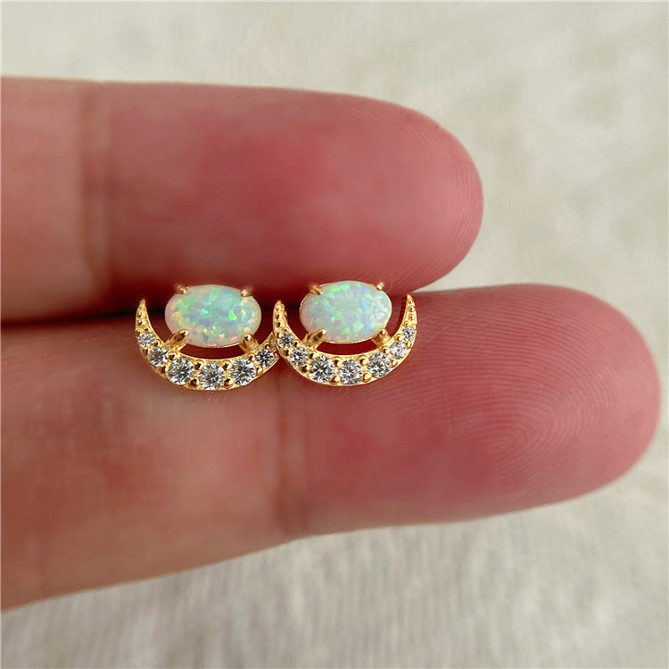 Womens Stylish And Delicate Moon-inlaid Clip-on Earrings