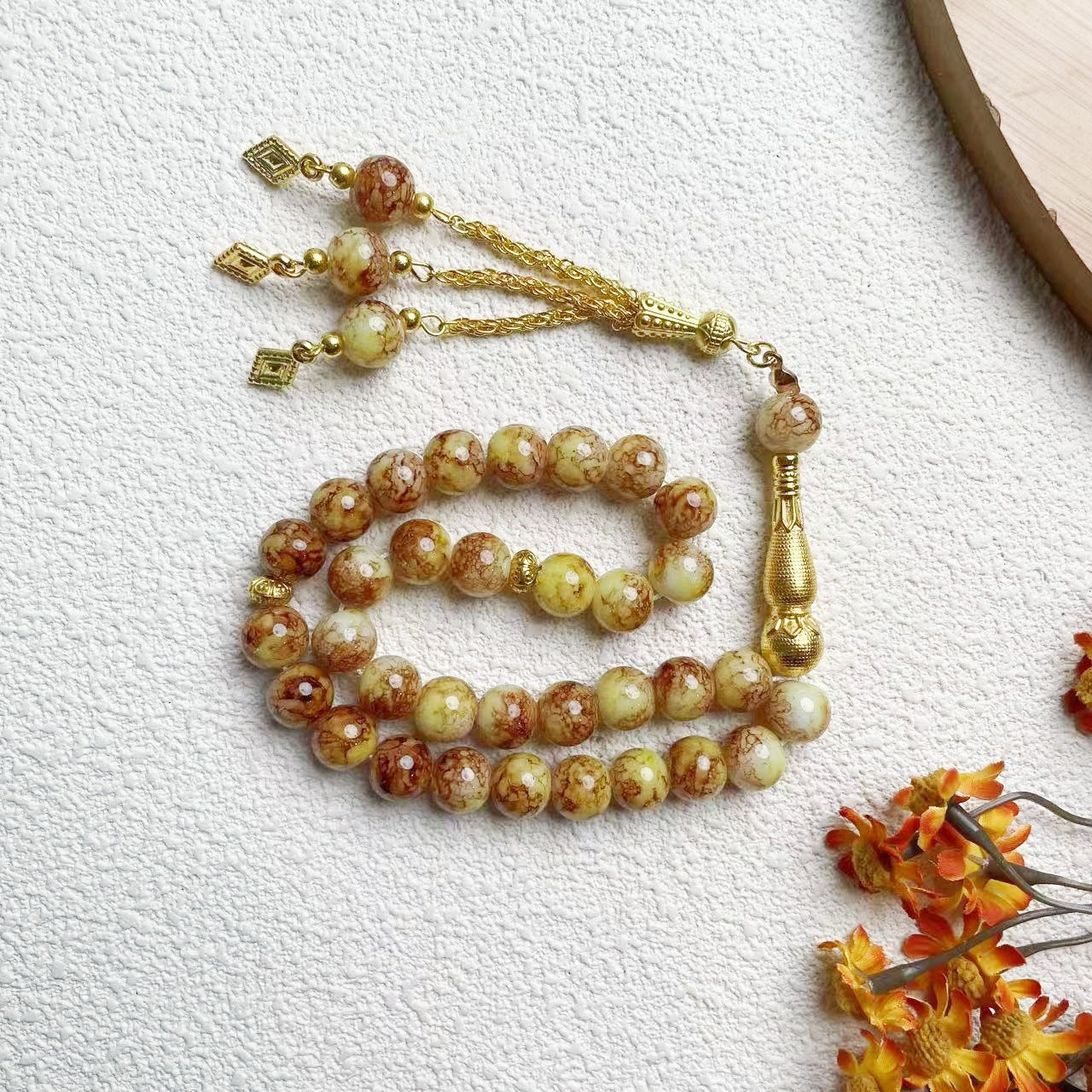 33-piece Gold Tassel Glass Bracelet With 10mm Large Flower Beads