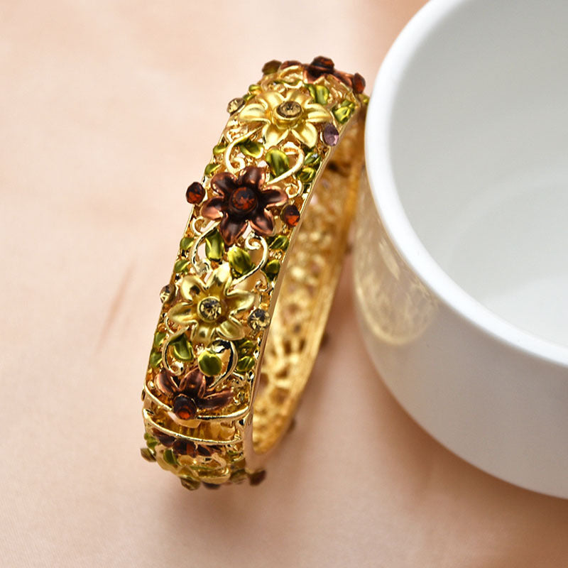 Vintage Court-Style Hand-Painted Bracelet With Diamond-Inlaid Hollow Sea Poppy Design, Entirely Handcrafted