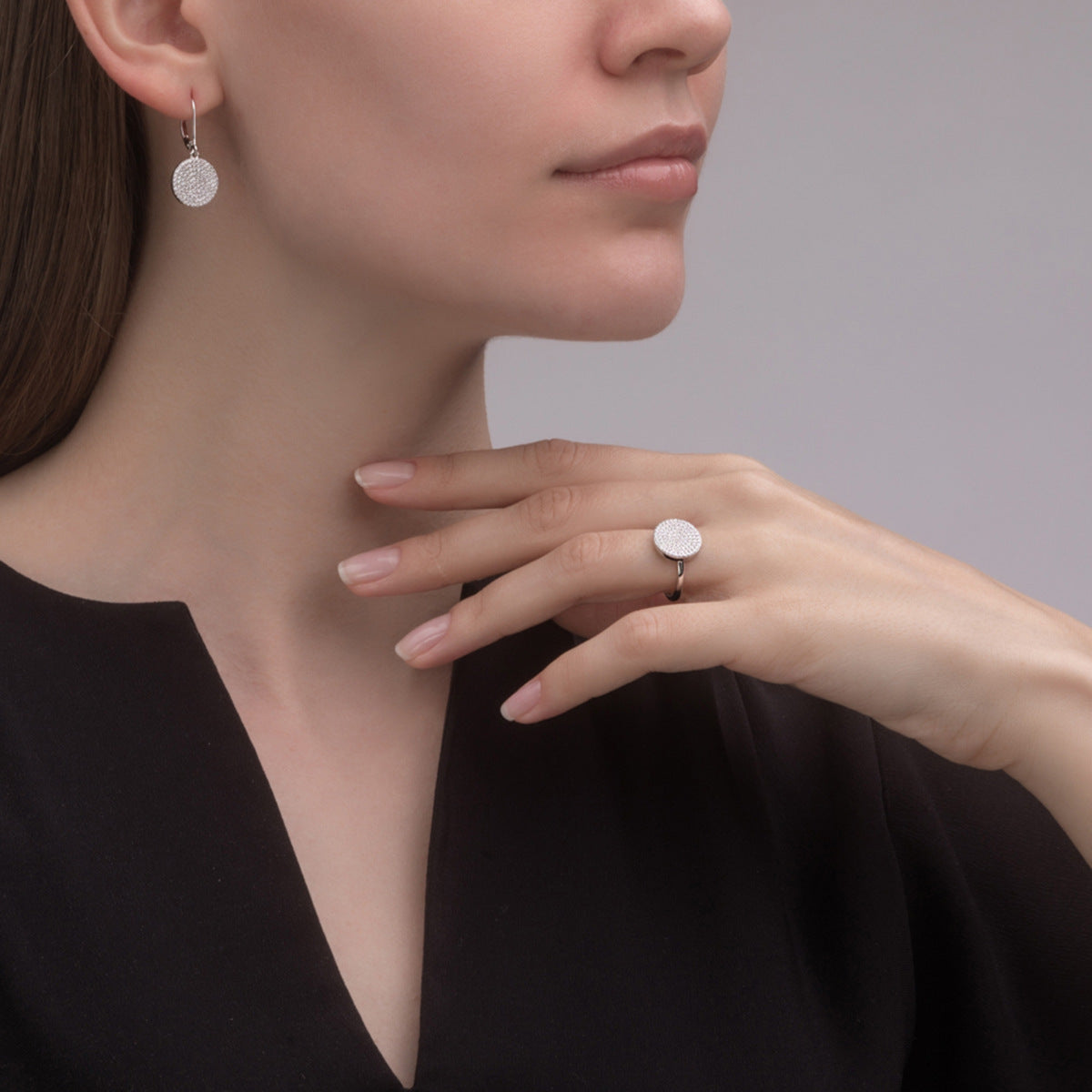 S925 Sterling Silver Disc Zircon Earrings Fashionable And Minimalist