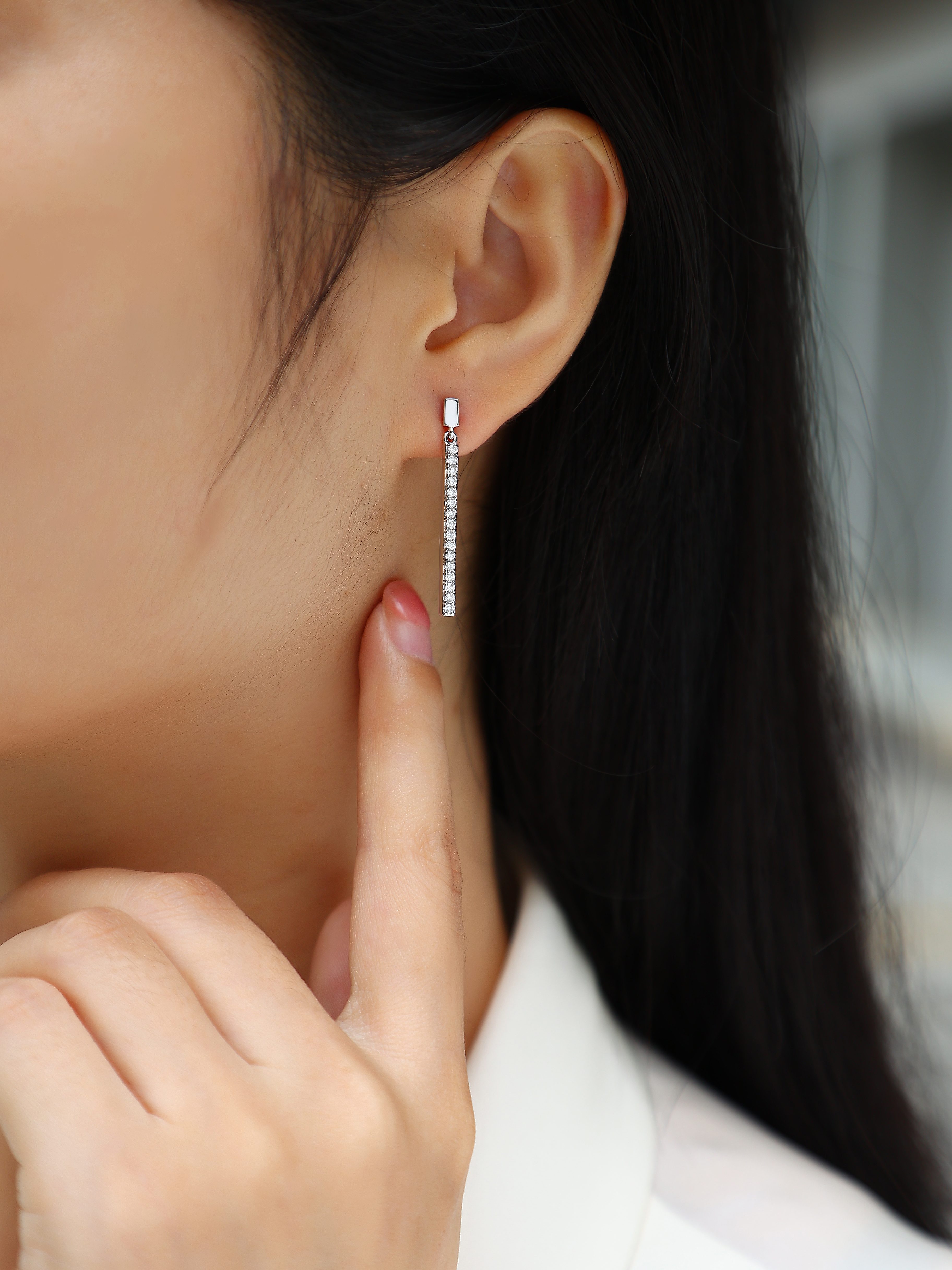 Dynamic - Earrings Set With Top-quality Moissanite S925, Silver And Platinum-plated Stud Earrings, A Fashionable And Trendy Accessory That Can Be Tested With A Diamond Pen