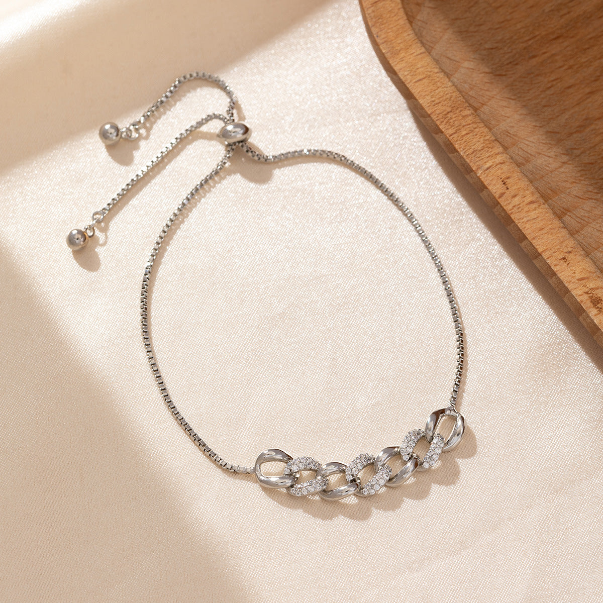 Fashionable, Versatile Bracelet For Women