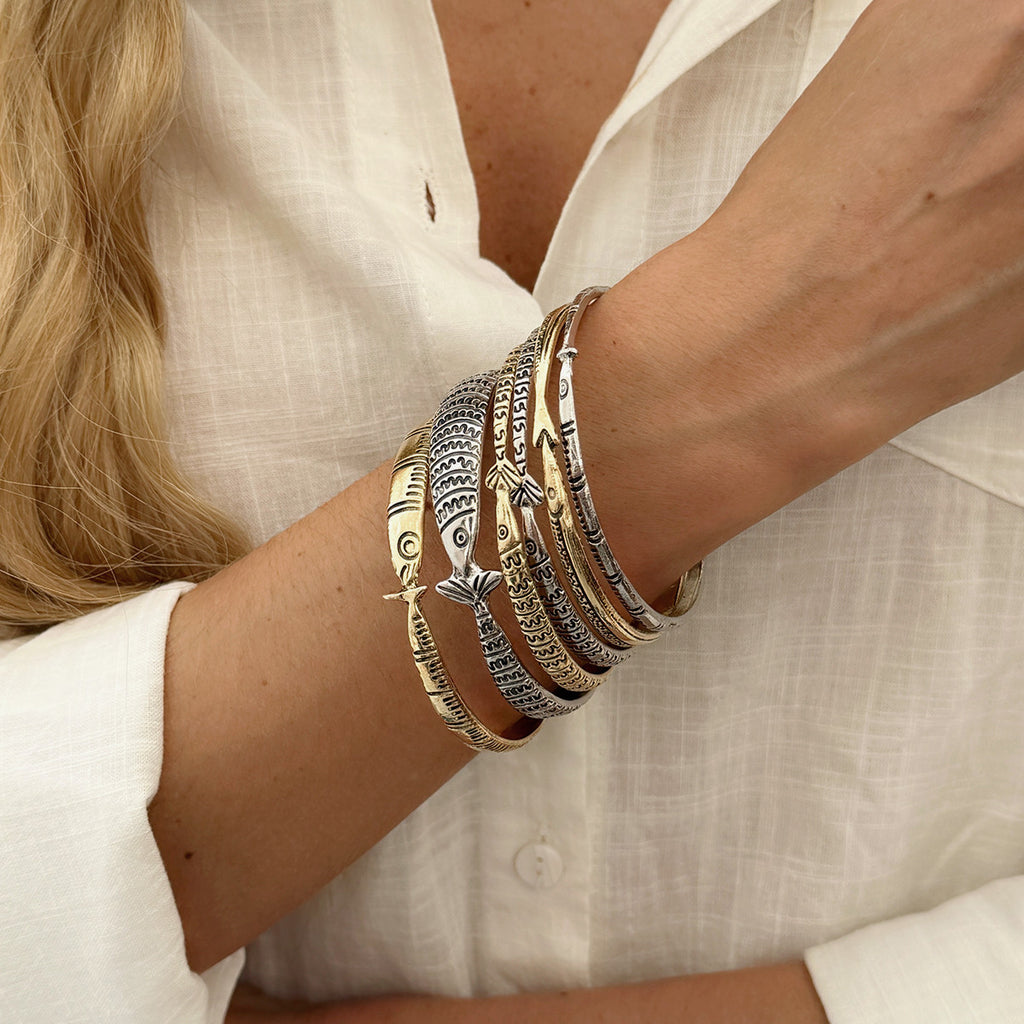 Stylish Instagram-Ready Fish-Print Symbol Retro Trendy Layered Ocean Fish Bracelet Set