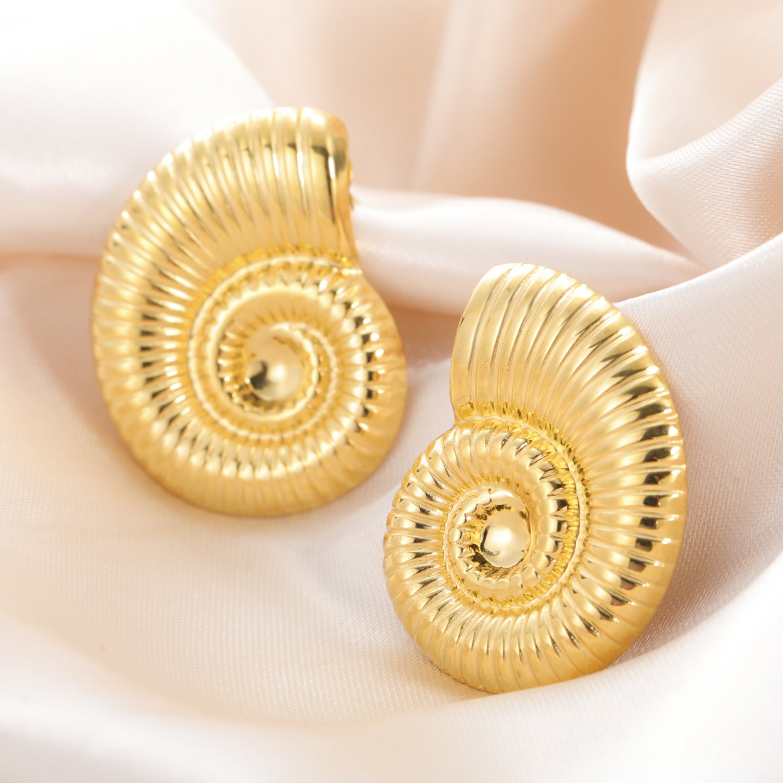 Womens Stainless Steel Minimalist Gold-Colored Earrings