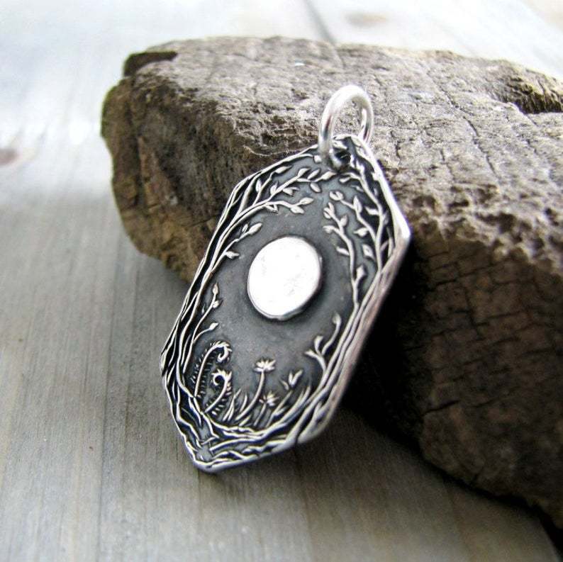 Retro Geometric Hexagon Carved Branch Pendant Necklace