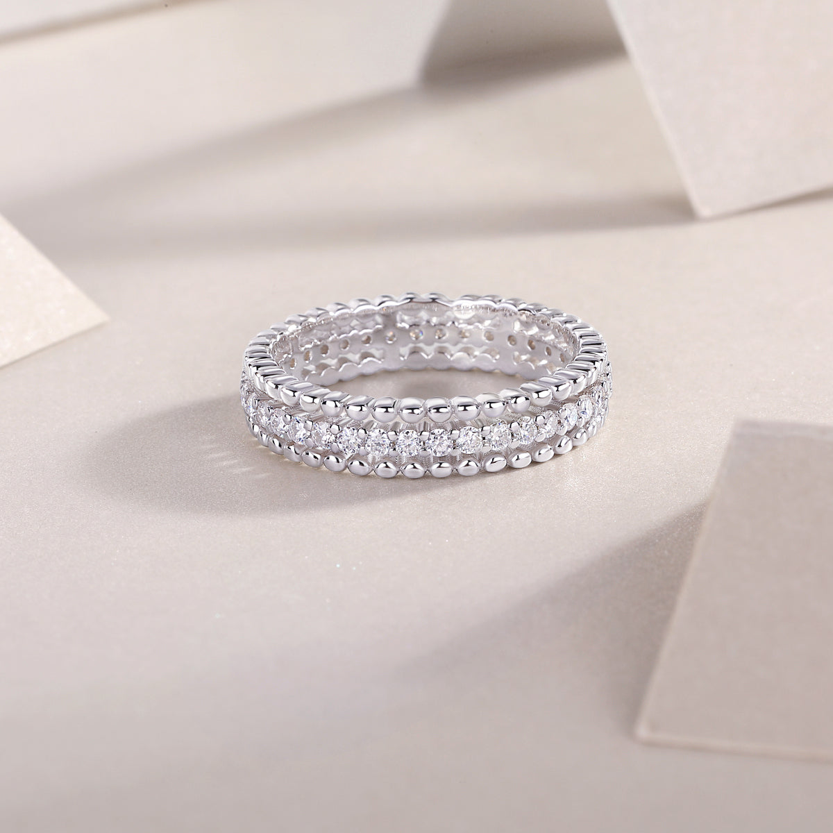 Autumn Stroll - A Wedding Ring Set With Top-quality Moissanite S925 Silver And Platinum-plated Diamond Can Be Tested With A Diamond Pen. The Ring Is In Gold And Rose Gold