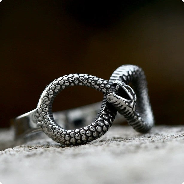 European And American Fashion Gemstone Retro Titanium Steel Ring For Men