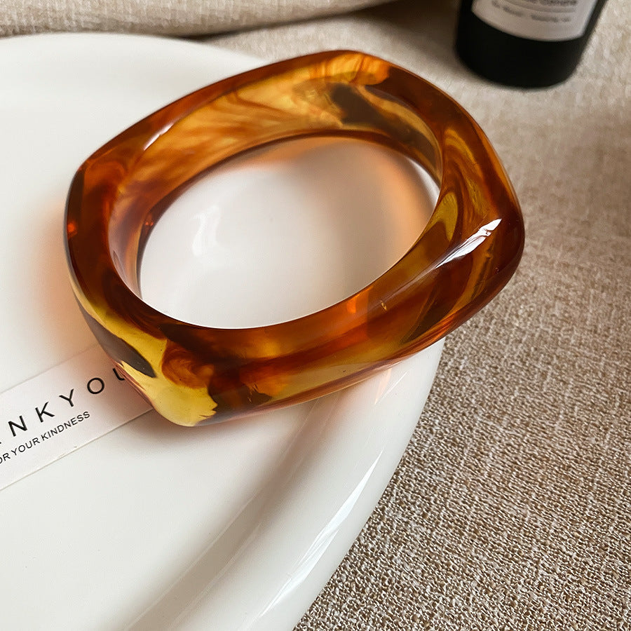 Dopamine-inspired Geometric Resin Bracelet