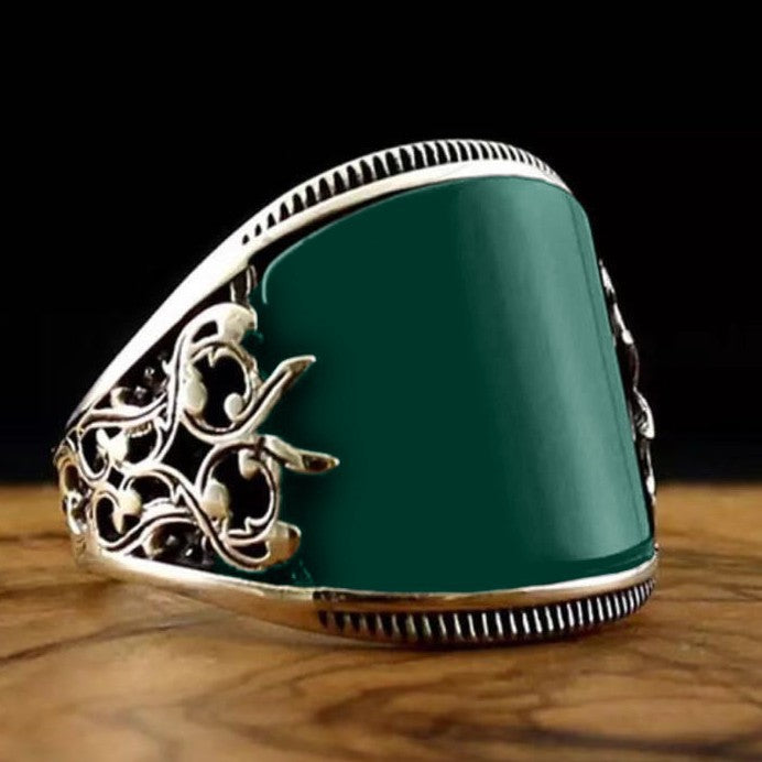 Mens Ring With A Vintage Embossed Design