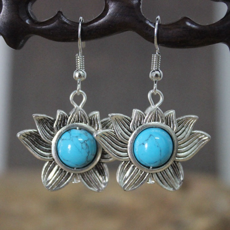 Womens Stylish And Sophisticated Silver Hoop Earrings