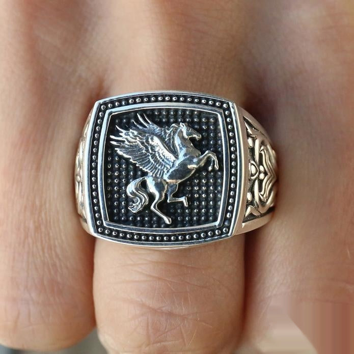 Retro Horse Ring Simple And Versatile