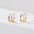 Fashionable Three-prong Curved Diamond Stud Earrings