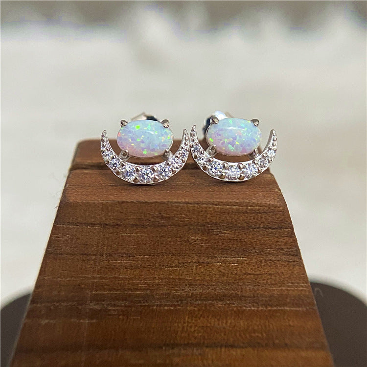 Womens Stylish And Delicate Moon-inlaid Clip-on Earrings