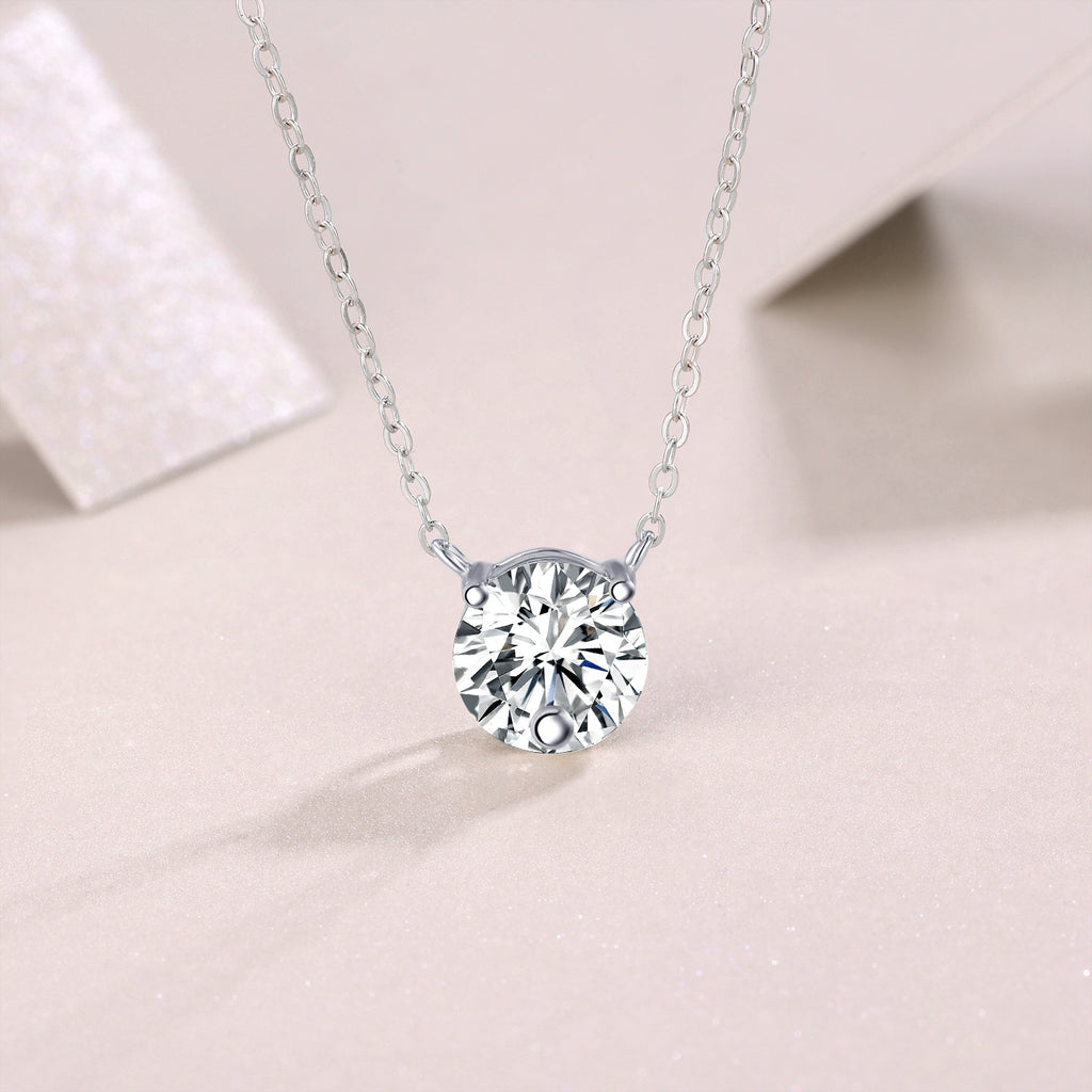 Time Chain - A Fashionable And Light Luxury Jewelry Pendant Necklace Set With Top-quality Moissanite, S925 Silver Plated Platinum
