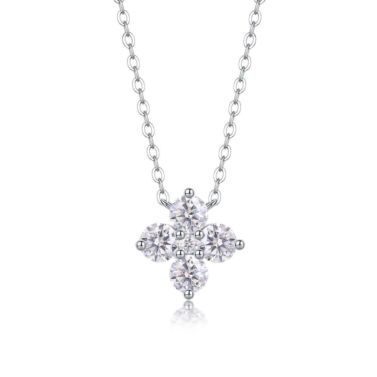 Lucky Four-Leaf Clover - A Fashionable And Light Luxury Jewelry Pendant Necklace Set With Top-quality Moissanite, S925 Silver Plated Platinum