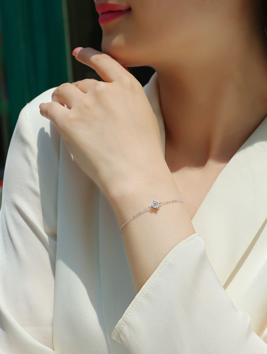 Cross-linked Bracelet - Set With Top-quality Moissanite, A Luxurious And Fashionable Light Luxury Jewelry Silver Bracelet, S925 Silver-plated Platinum