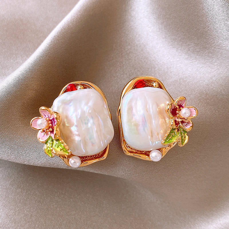Oil-Painted Style Irregular Pearl Earrings
