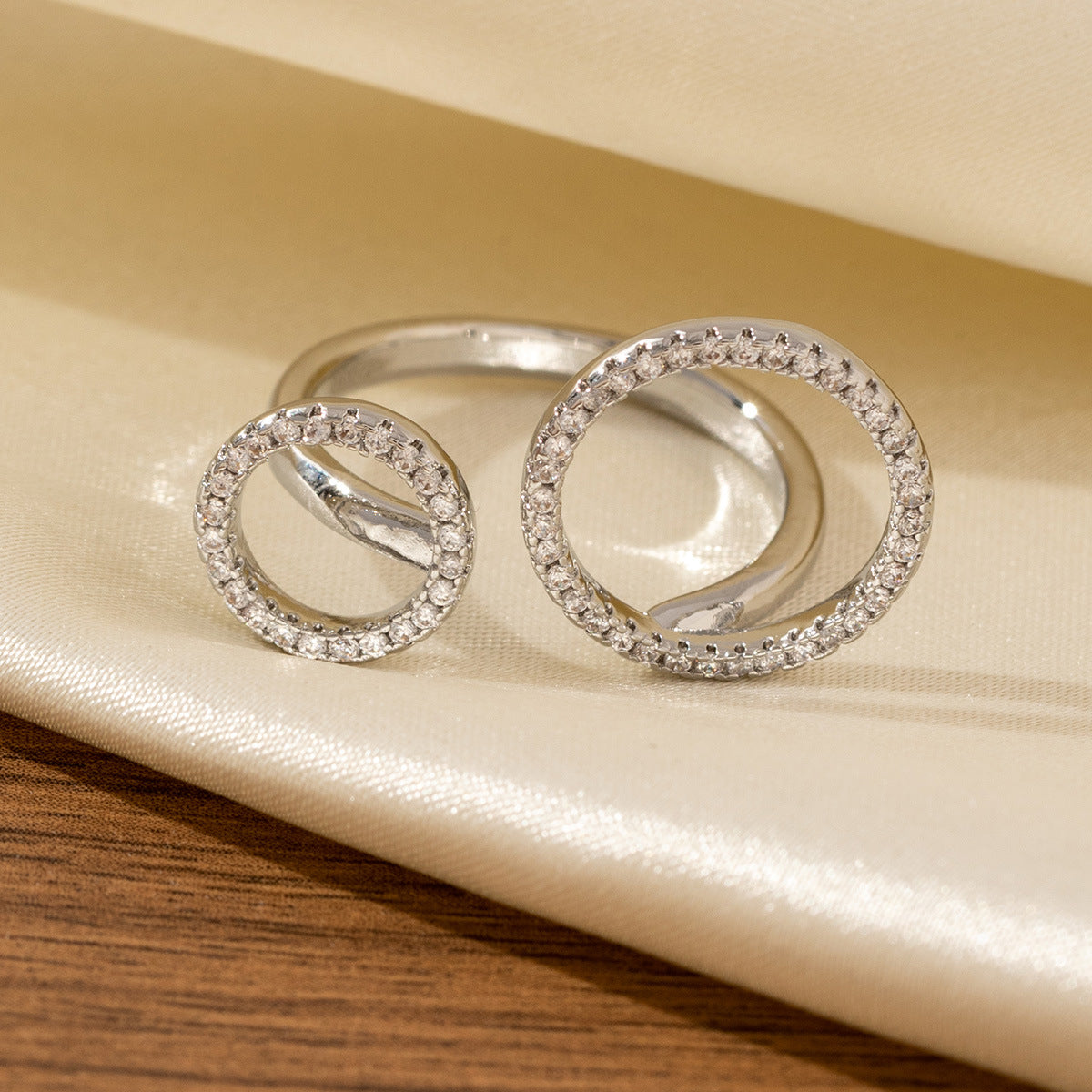 Asymmetric-opening Adjustable Horseshoe Buckle Ring