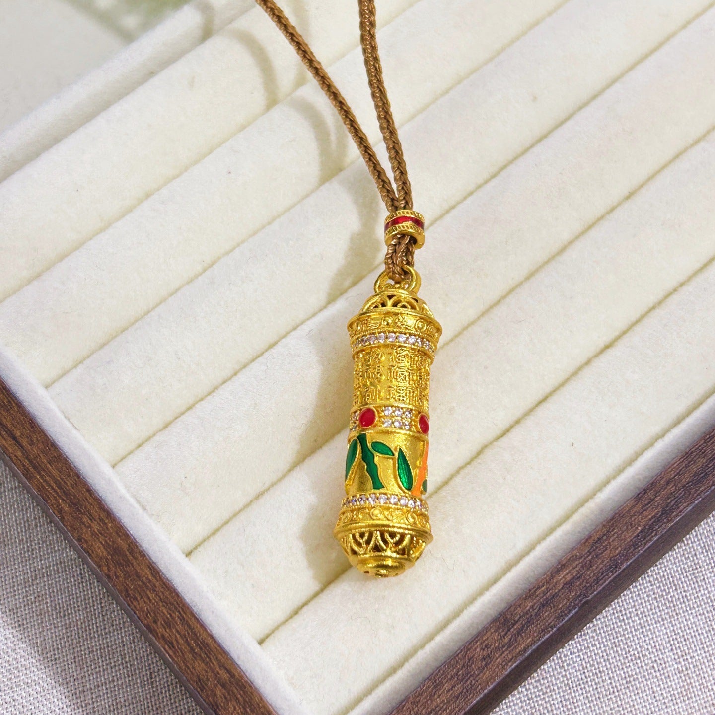 Stylish And Minimalist Alloy Pendant For Women