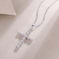 The Pendant Is A Fashionable And Trendy Accessory Set With Top-quality Moissanite S925 Silver And Platinum-plated Gold. It Can Be Tested In Gold Rose Gold With A Diamond Pen