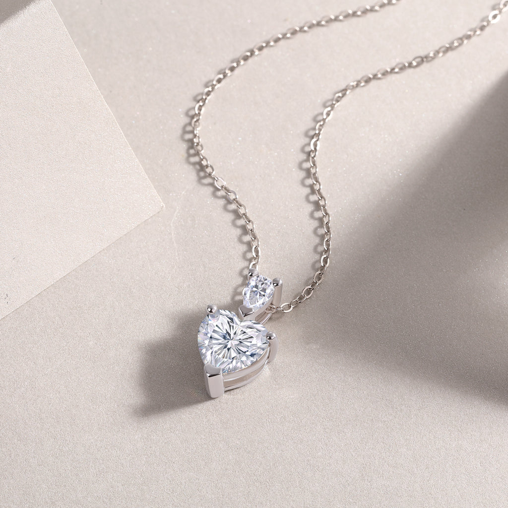 The Beloved Of The Heart - A Fashionable And Light Luxury Jewelry Pendant Necklace Set With Top-quality Moissanite, S925 Silver Plated Platinum