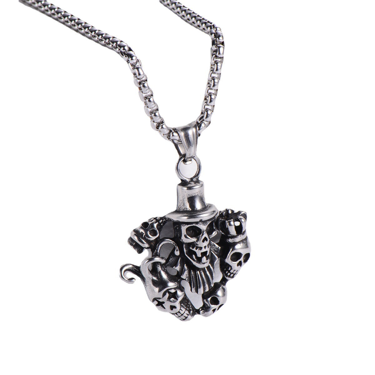 Fashionable Titanium Steel Skull Pendant
