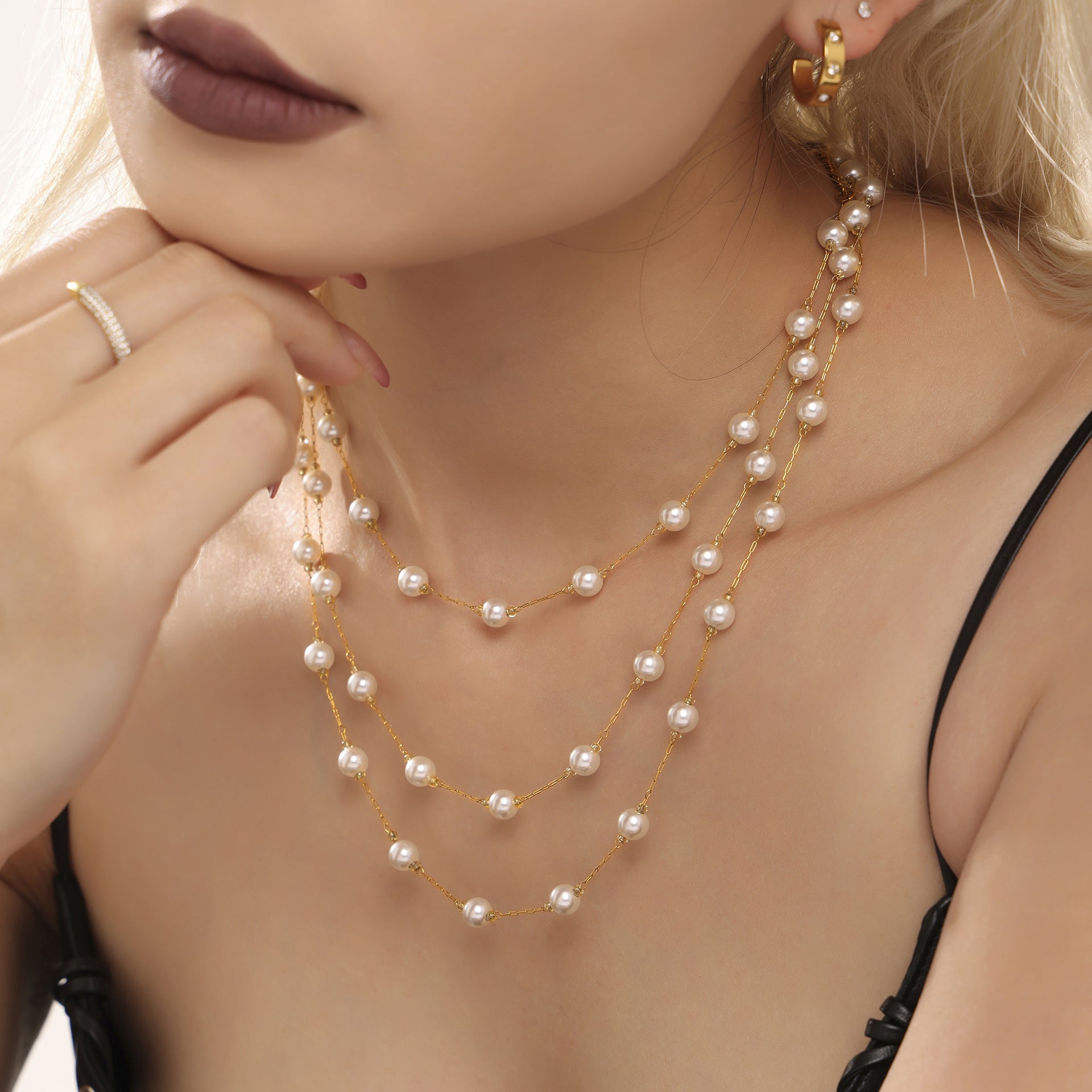 High-end Textured Round Clavicle Necklace
