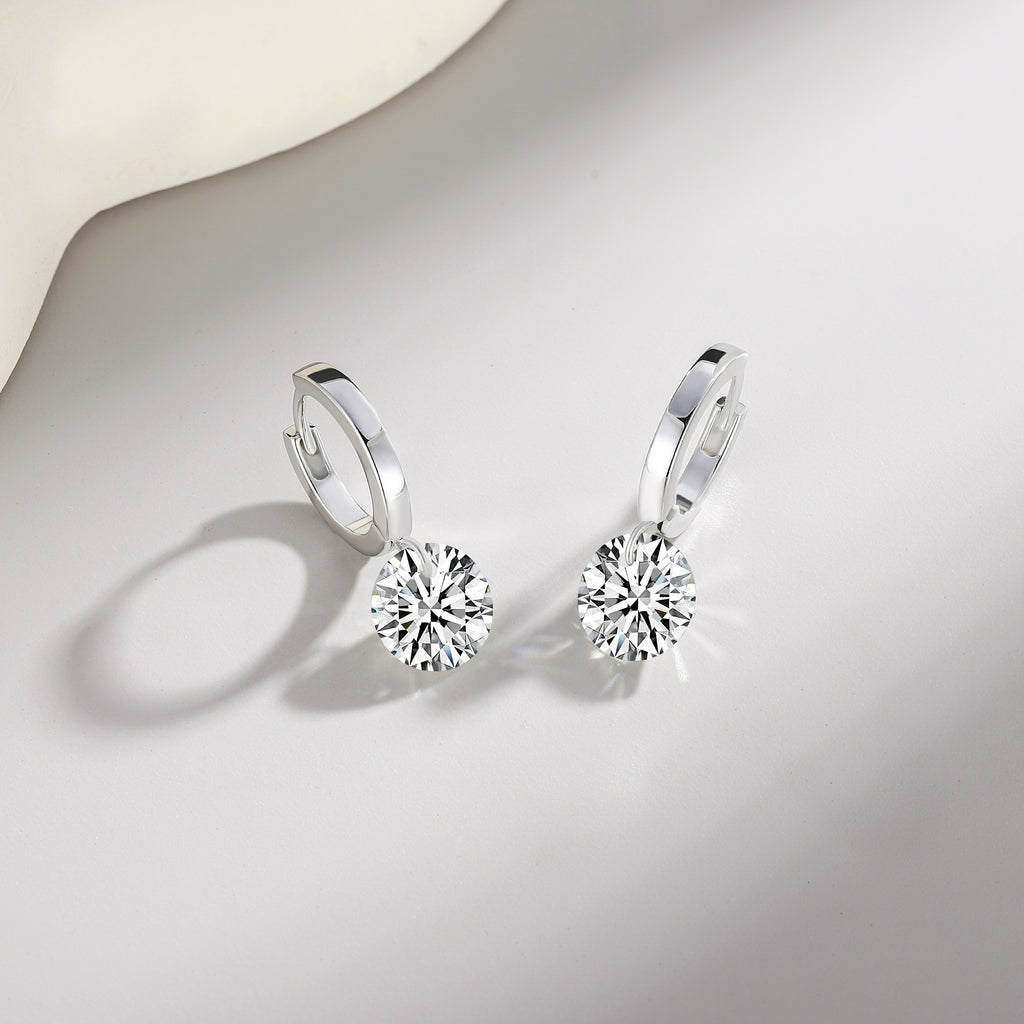 Top-quality Moissanite Luxury And Fashionable Light Luxury Jewelry Silver Stud Earrings S925 Silver Plated Platinum