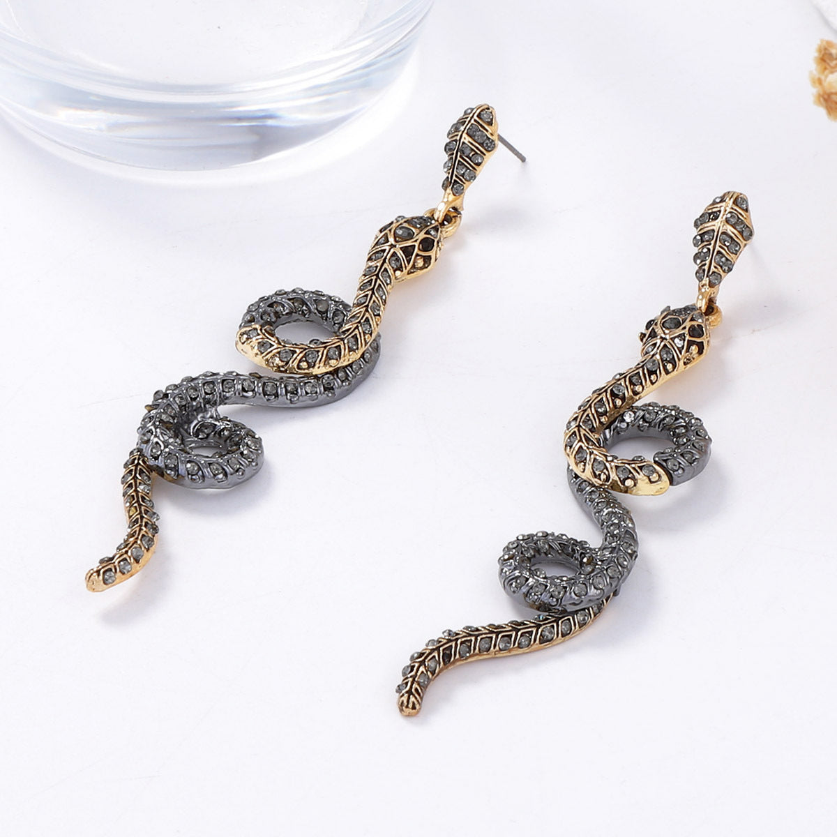 Trendy Retro Snake-shaped Earrings For Women