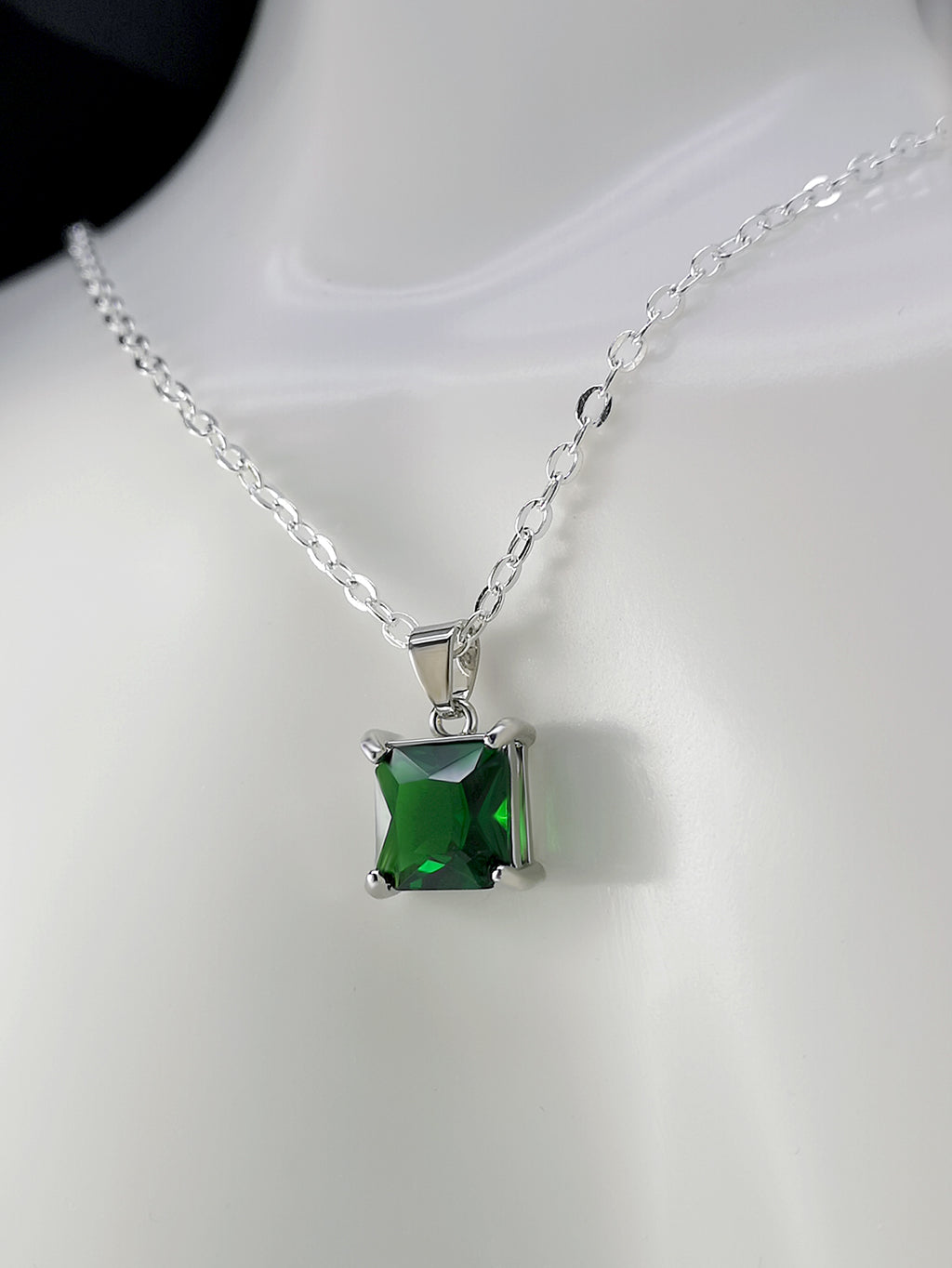 Simple Geometric Personality Metal Necklace
