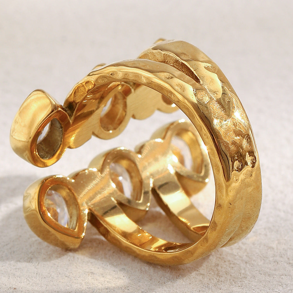 French-style Exaggerated Finger Ring In Stainless Steel With 18K Gold Plating