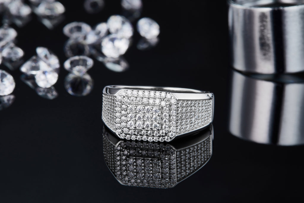 Men's Luxury And Fashionable Light Luxury Jewelry Silver Ring S925 Silver-plated Platinum Set With Top-quality Moissanite