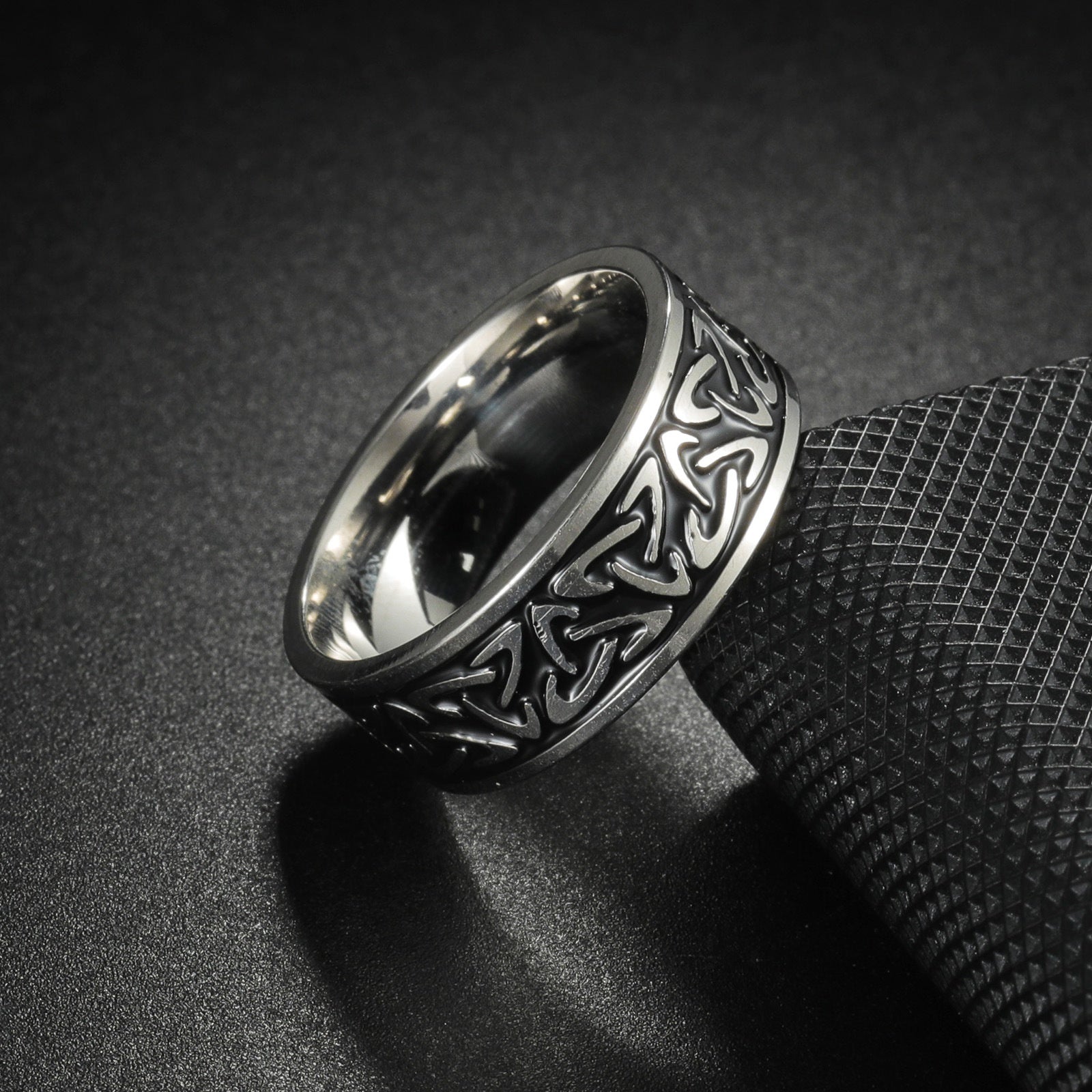 Retro Nordic Viking Evil Eye Great Wall Pattern Titanium Steel Ring