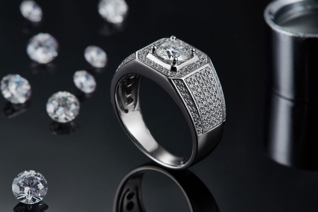 Men's 1-carat Luxury And Fashionable Light Luxury Jewelry Silver Ring Set With Top-quality Moissanite, S925 Silver-plated Platinum