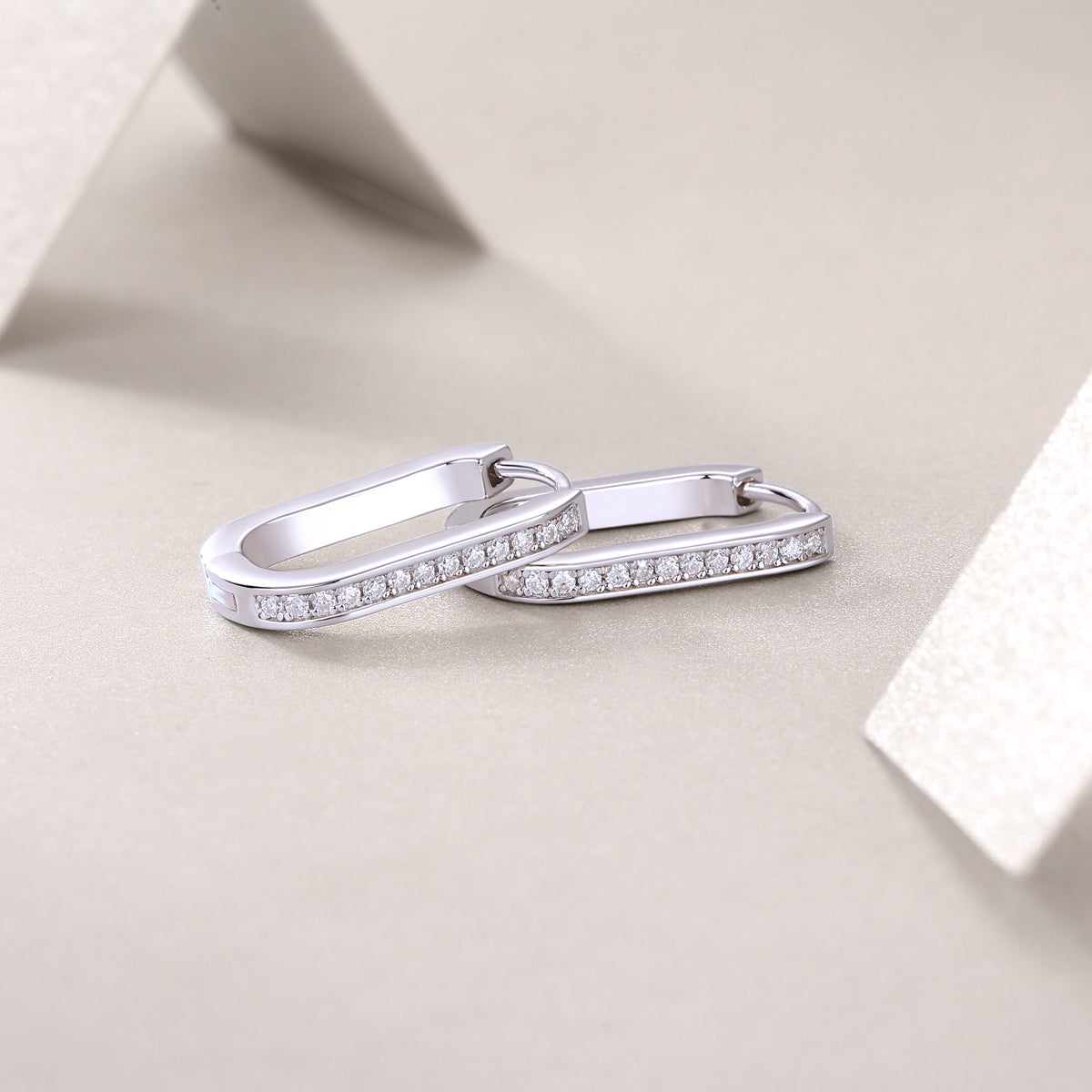 Round Trip - Earrings Set With Top-quality Moissanite S925 Silver And Platinum-plated Stud Earrings, A Fashionable And Trendy Accessory, Can Be Tested With A Diamond Pen