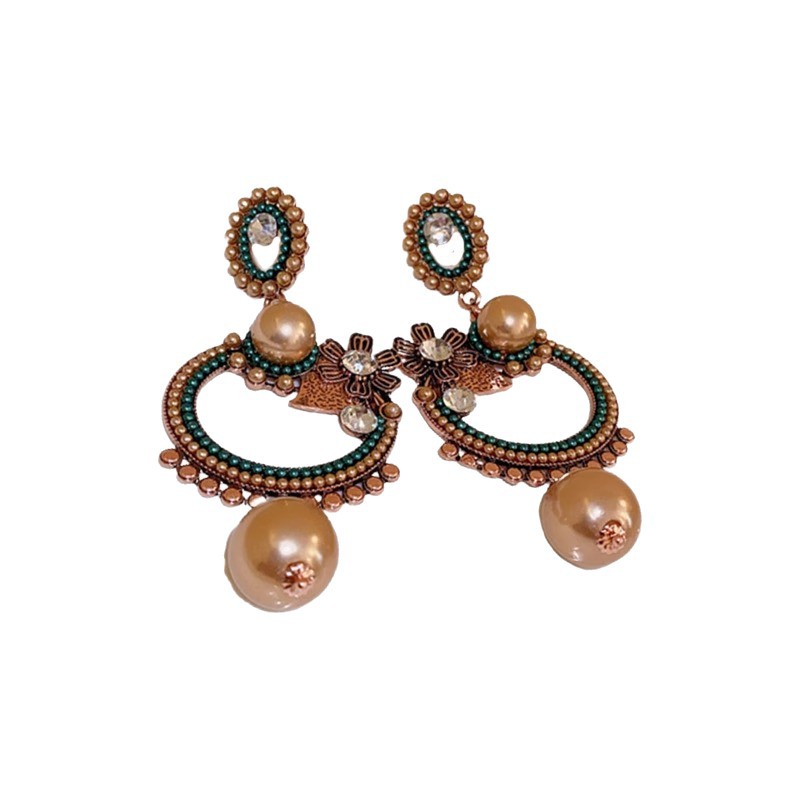 Retro Exaggerated Diamond Studded Pearl Oval Flower Earrings