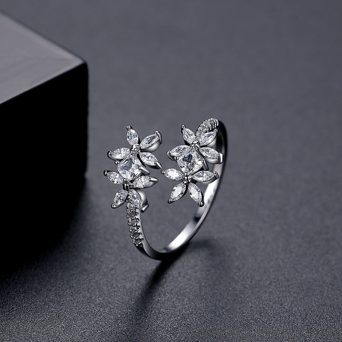 Japanese And Korean-style Adjustable Flower Hand Jewelry