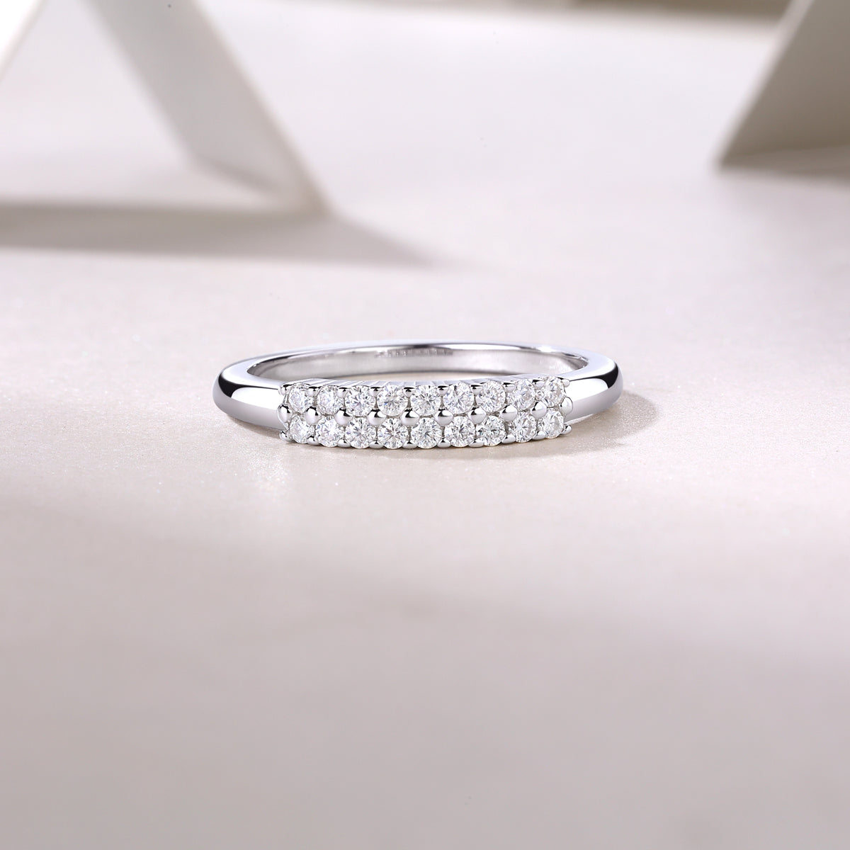 Innocent - Set With Top-quality Moissanite S925 Silver And Platinum-plated Diamond Wedding Ring. The Ring Can Be Tested With A Diamond Pen In Yellow Gold And Rose Gold