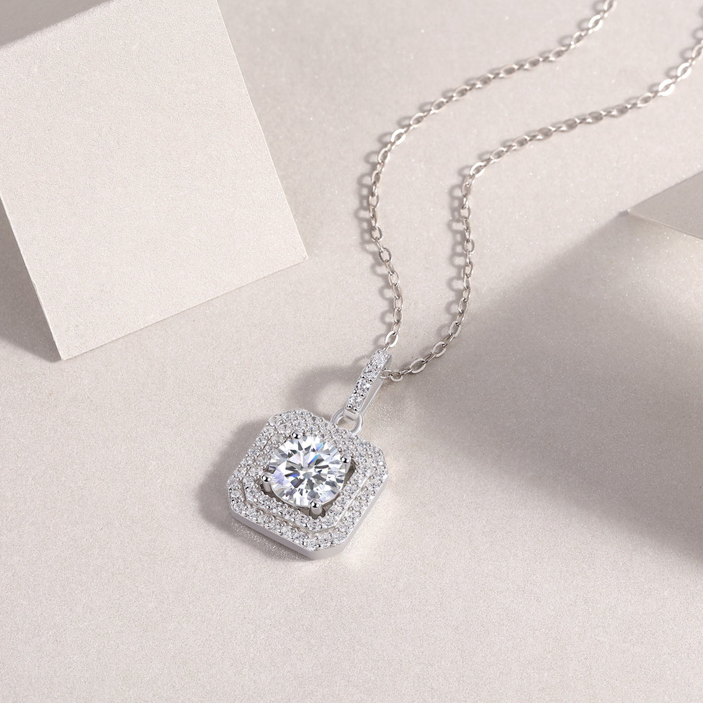 Sugar Diamond - Set With Top-quality Moissanite, Fashionable And Light Luxury Jewelry, Silver Pendant Necklace S925, Silver-plated Platinum