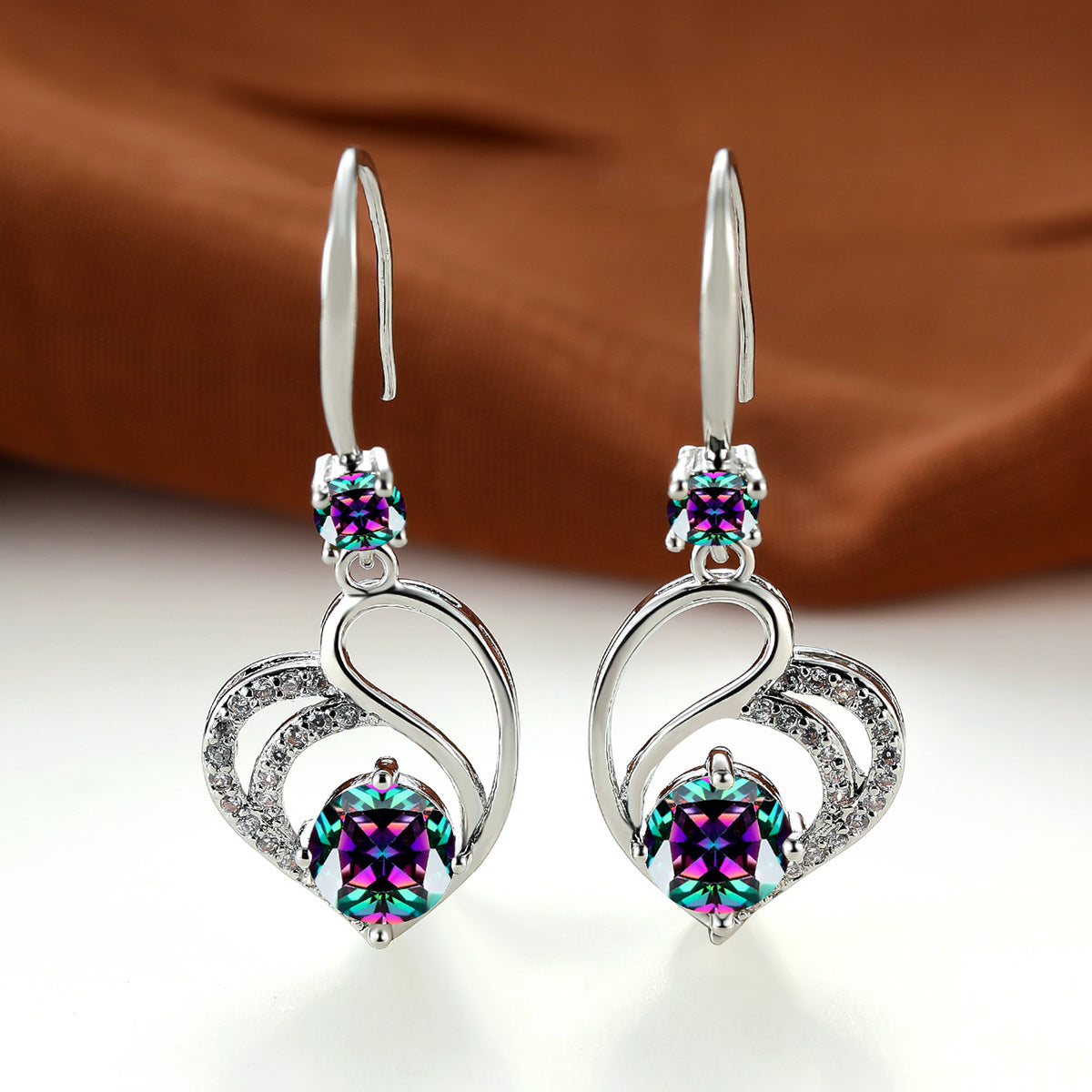 Womens Korean-style Delicate Heart-shaped Midi Earrings