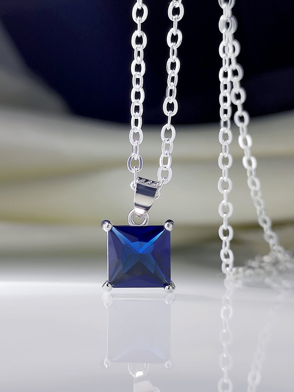 Simple Geometric Personality Metal Necklace
