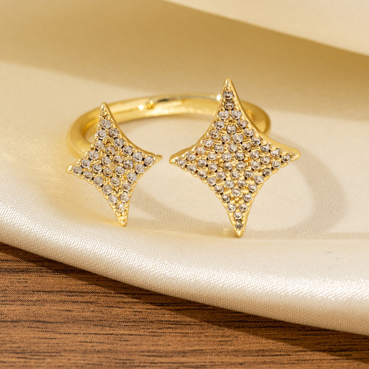 Stylish And Sophisticated Asymmetric Diamond Ring