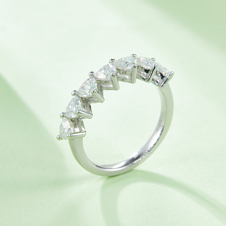 A Luxurious And Fashionable Light Luxury Jewelry Silver Ring Set With Top-quality Moissanite, S925 Silver Plated With Platinum