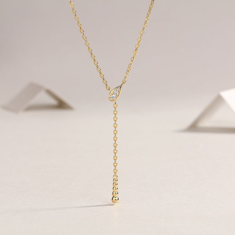 Starlight Convergence - A Fashionable And Trendy Necklace Pendant Set With Top-quality Moissanite S925 And Silver Plated With Gold Can Be Tested With A Diamond Pen.